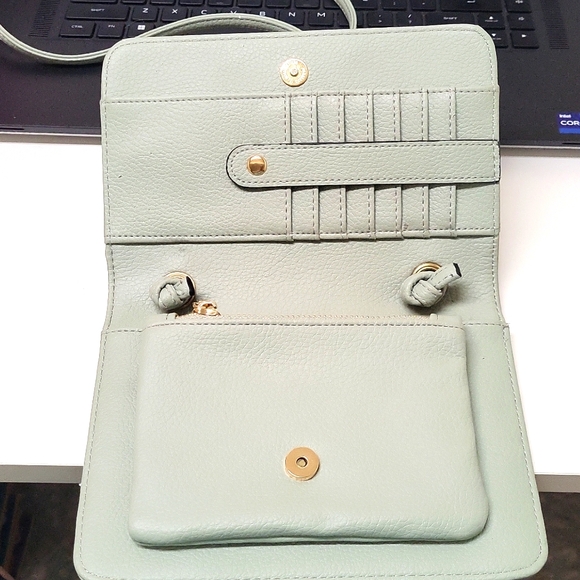 Steve Madden Jade Bangie Wallet on a String - Picture 8 of 12